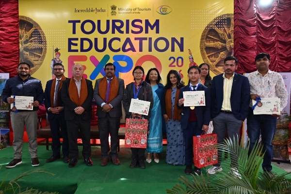 Tourism Education Expo & Dekho Apna Desh Brochure Contest